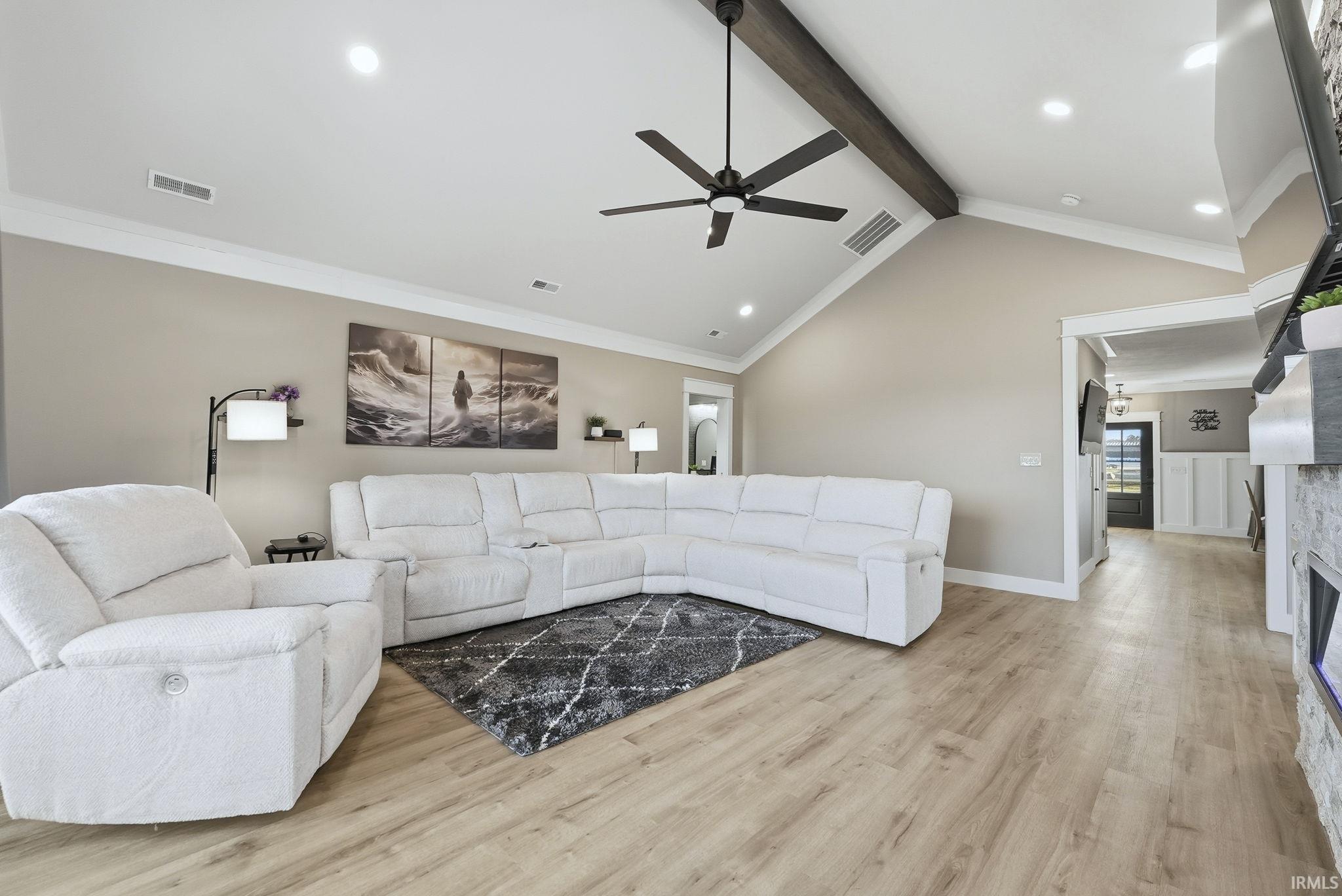 Auburn, Indiana, 46706-9568, United States, 3 Bedrooms Bedrooms, ,3 BathroomsBathrooms,Residential,For Sale,1987024