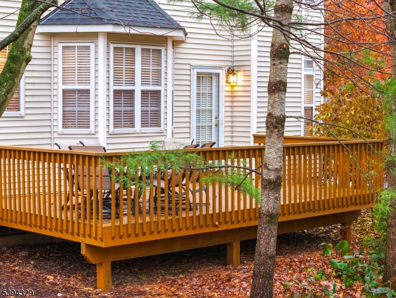 Bernards Twp., New Jersey, 07920, United States, 5 Bedrooms Bedrooms, ,3 BathroomsBathrooms,Residential,For Sale,1992949