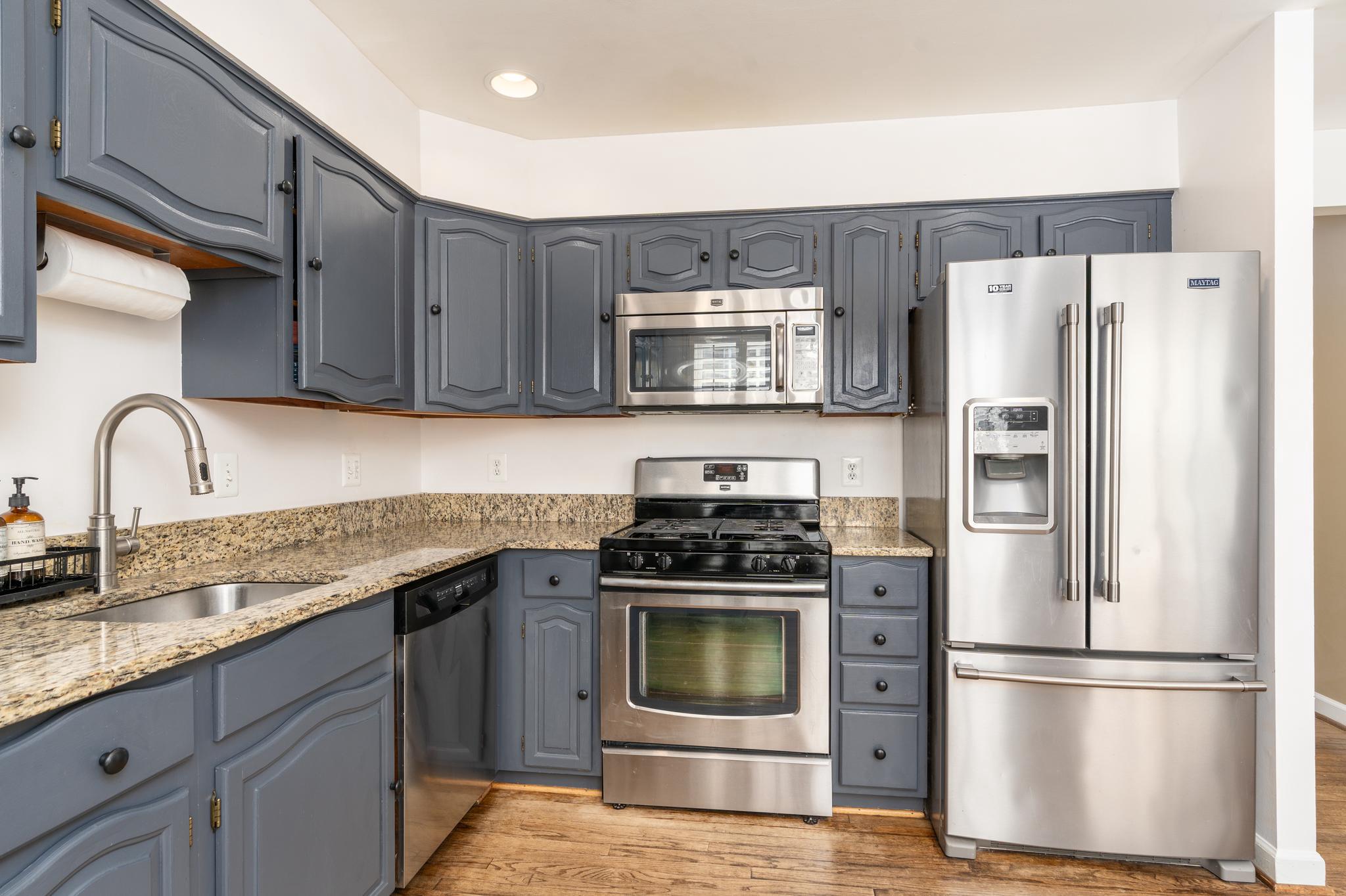  3560 S George Mason Drive, Alexandria, VA, 22302 - 物件實景