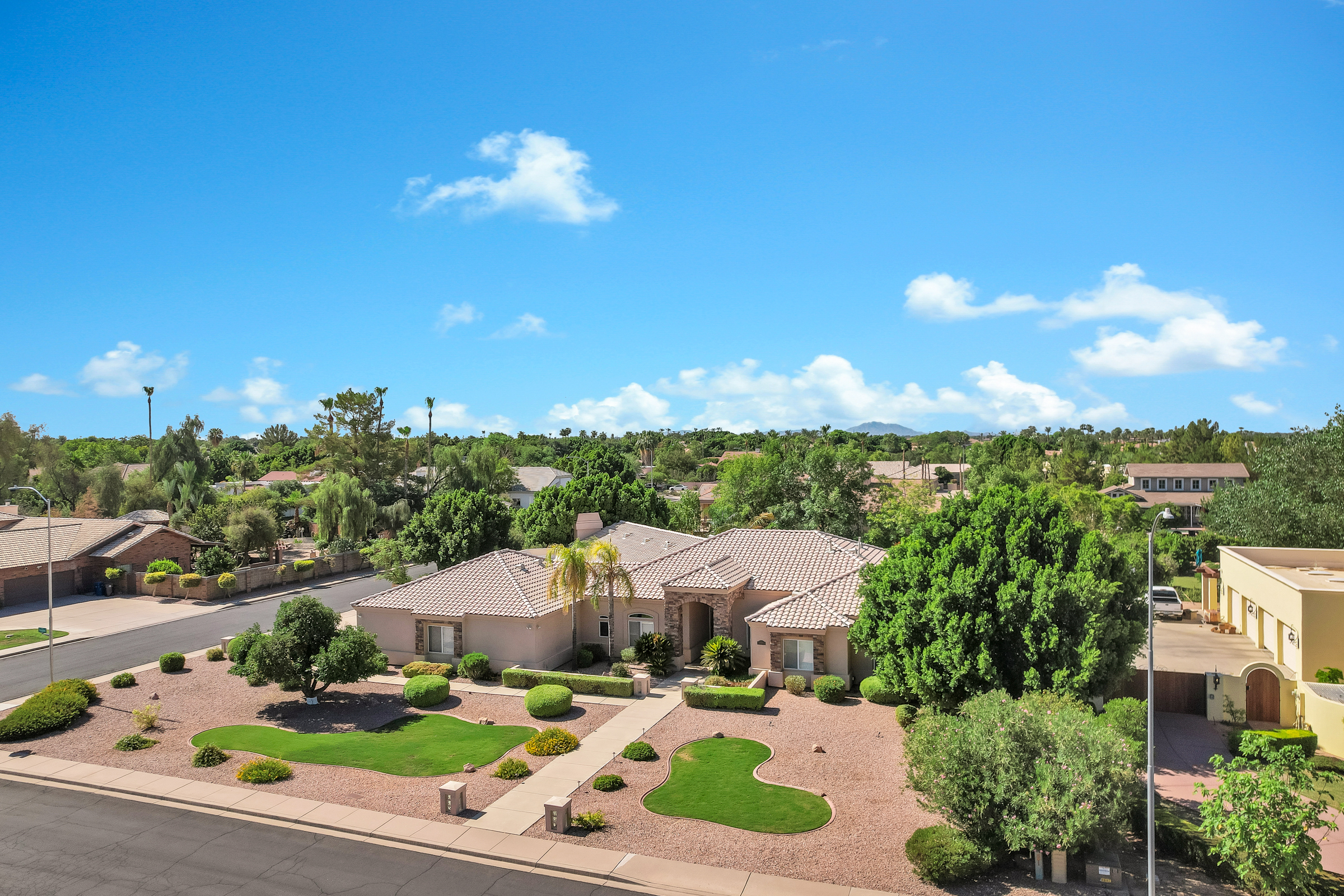Mesa, Arizona, 85205, United States, 6 Bedrooms Bedrooms, ,3 BathroomsBathrooms,Residential,For Sale,1900615