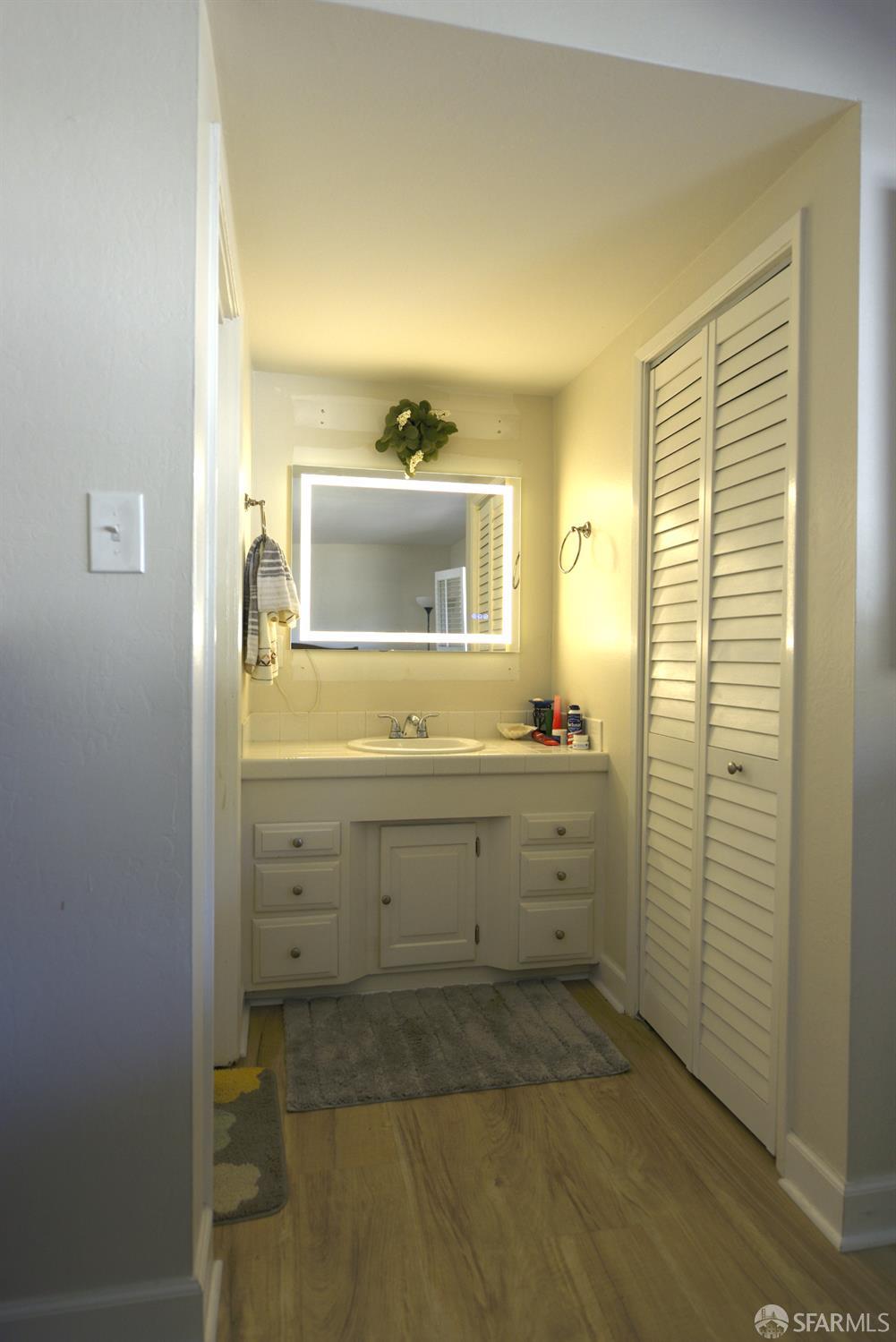 Hayward, California, 94544, United States, 3 Bedrooms Bedrooms, ,2 BathroomsBathrooms,Residential,For Sale,2002004