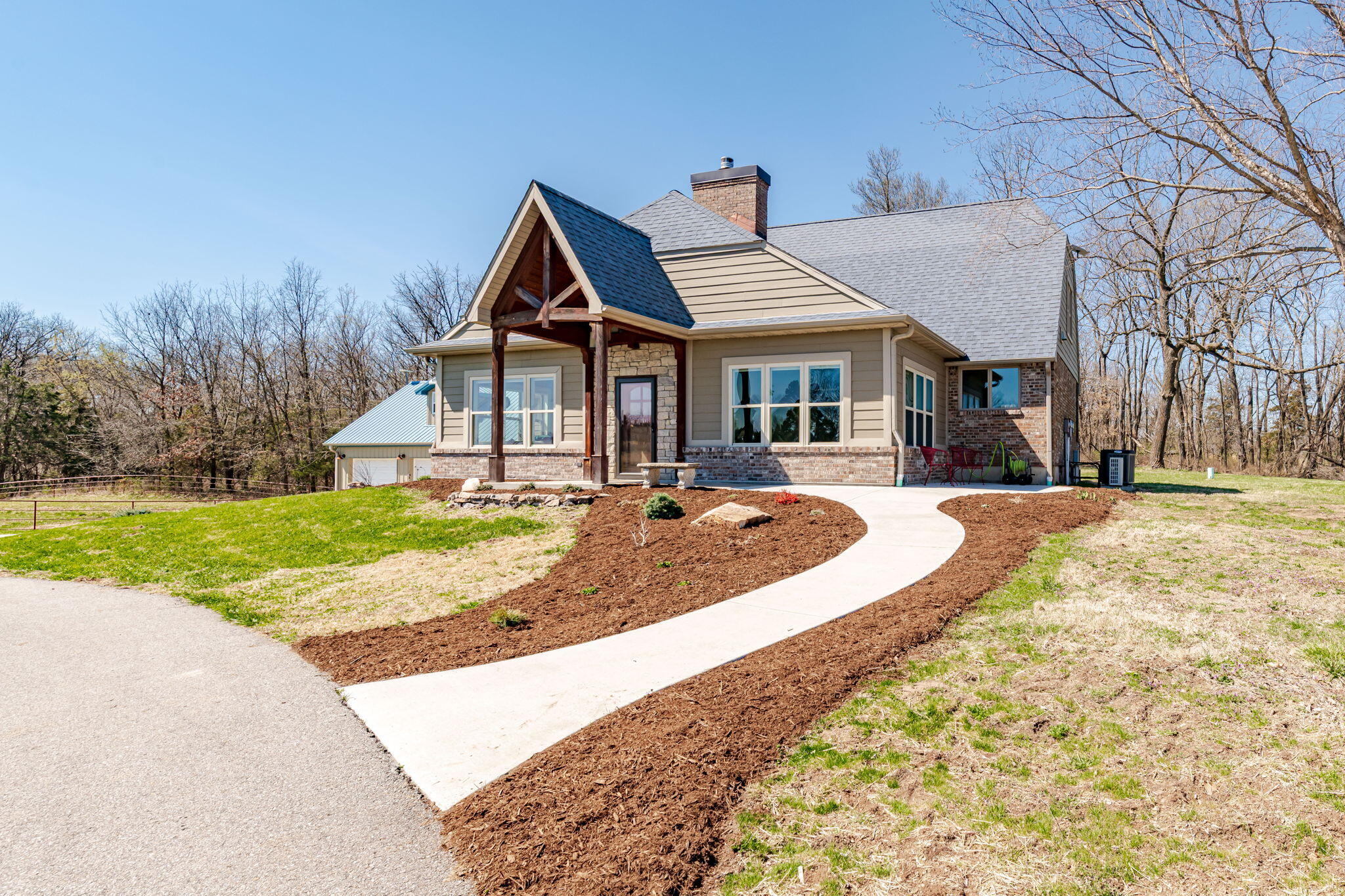 ROCHEPORT, Missouri, 65279, United States, 3 Bedrooms Bedrooms, ,3 BathroomsBathrooms,Residential,For Sale,1851198