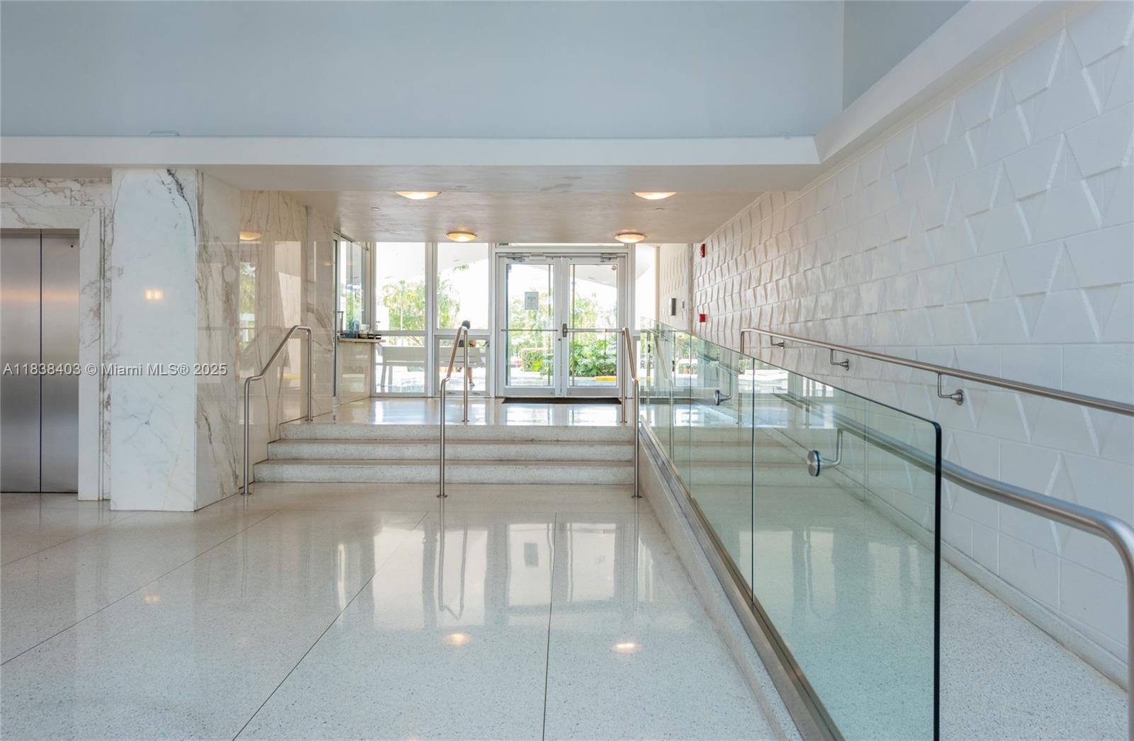 Miami Beach, Florida, 33139, United States, 1 Bedroom Bedrooms, ,1 BathroomBathrooms,Residential,For Sale,1891303