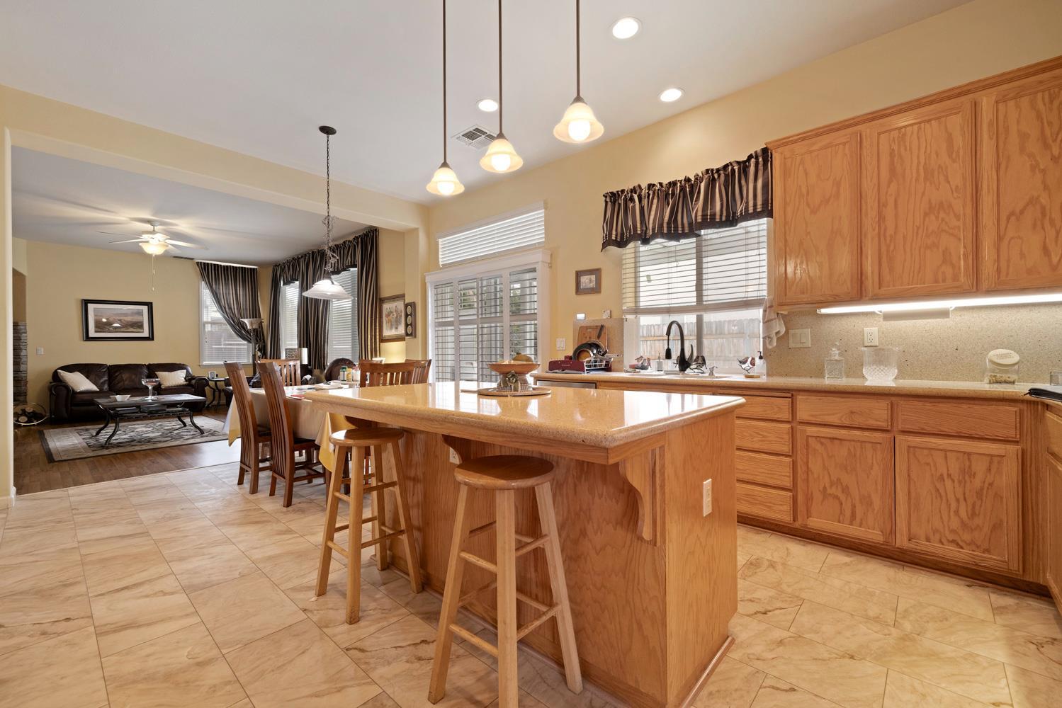 Modesto, California, 95356, United States, 4 Bedrooms Bedrooms, ,4 BathroomsBathrooms,Residential,For Sale,2036894