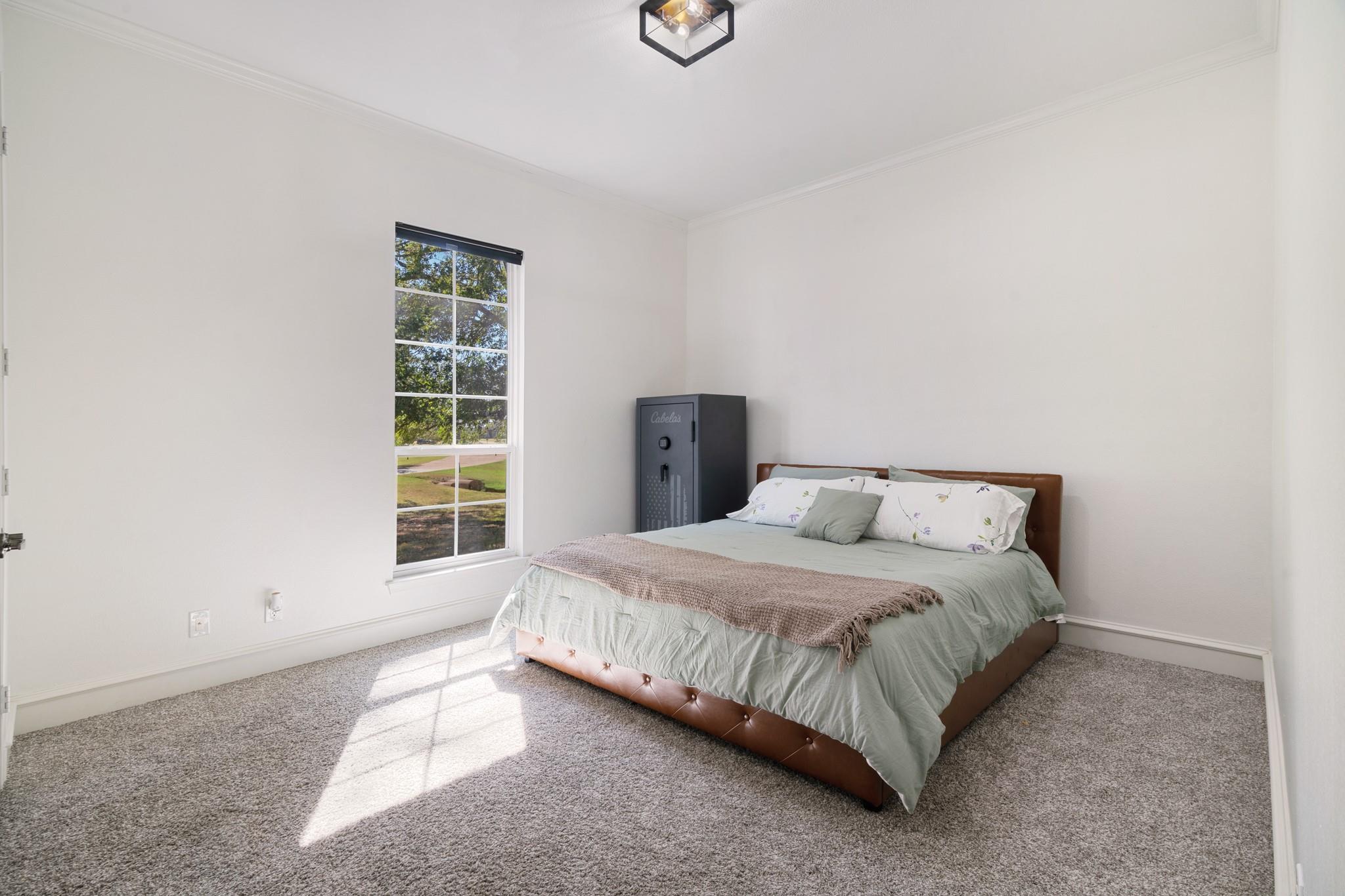 Paris, Texas, 75462, United States, 5 Bedrooms Bedrooms, ,4 BathroomsBathrooms,Residential,For Sale,1977755