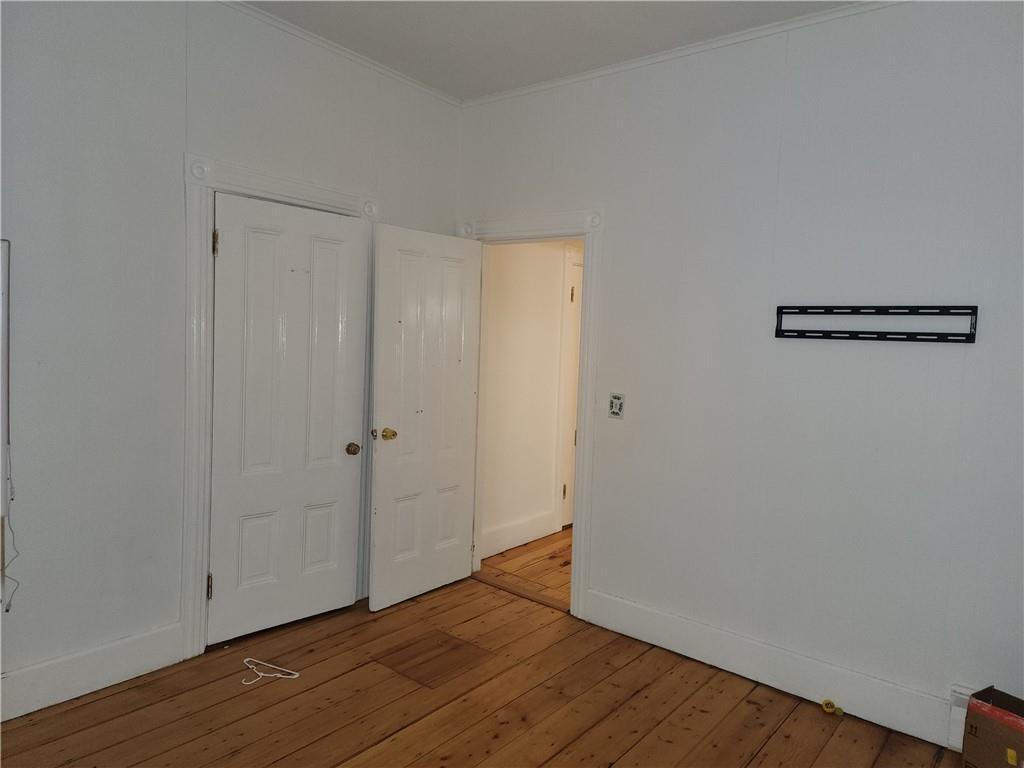 Cranston, Rhode Island, 02905, United States, 5 Bedrooms Bedrooms, ,3 BathroomsBathrooms,Residential,For Sale,1930877