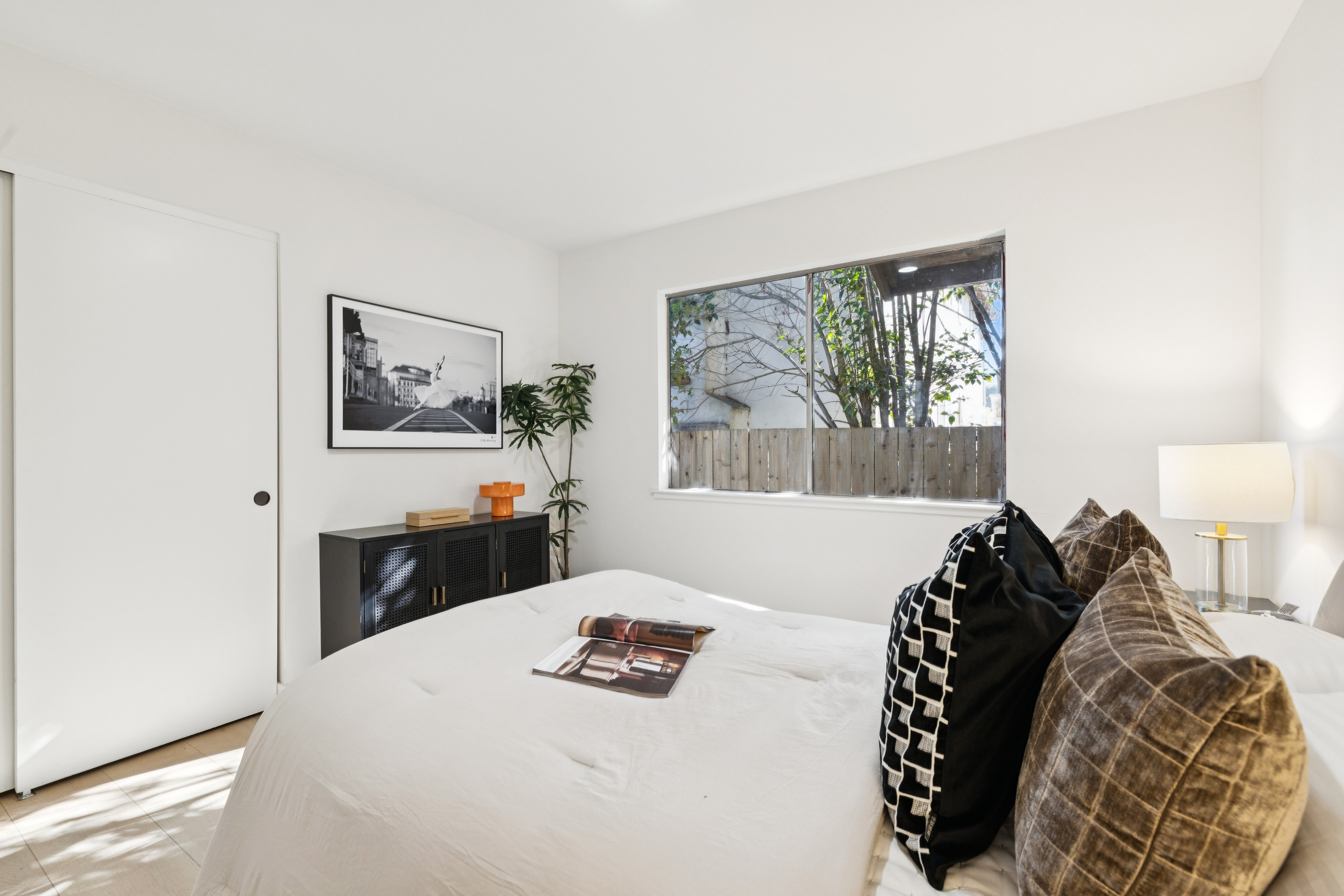  Single-Level Living in One of San Rafael’s Most Charming Pockets - 物件實景