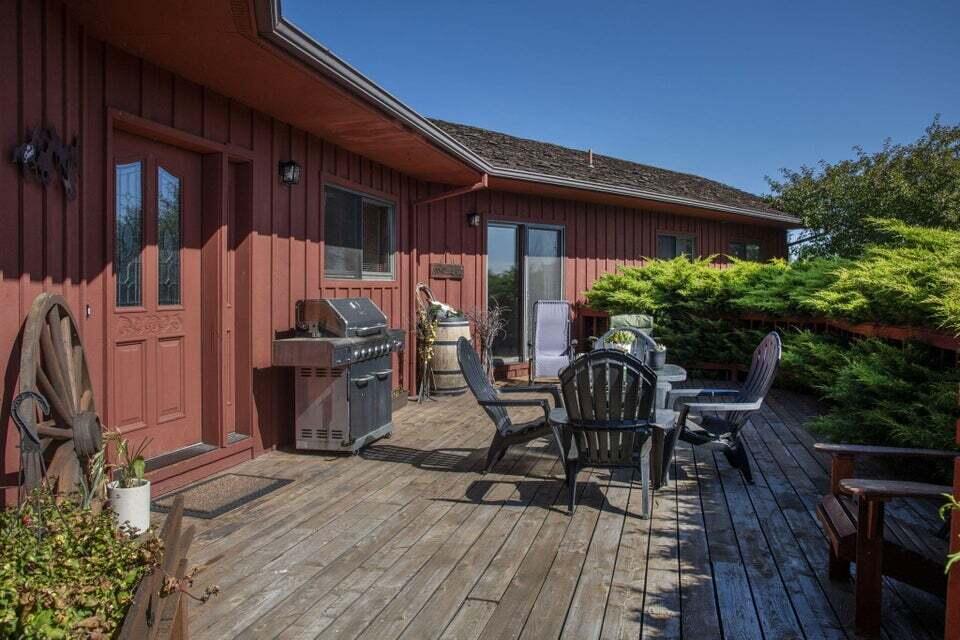 Sisters, Oregon, 97759, United States, 3 Bedrooms Bedrooms, ,3 BathroomsBathrooms,Residential,For Sale,1917351
