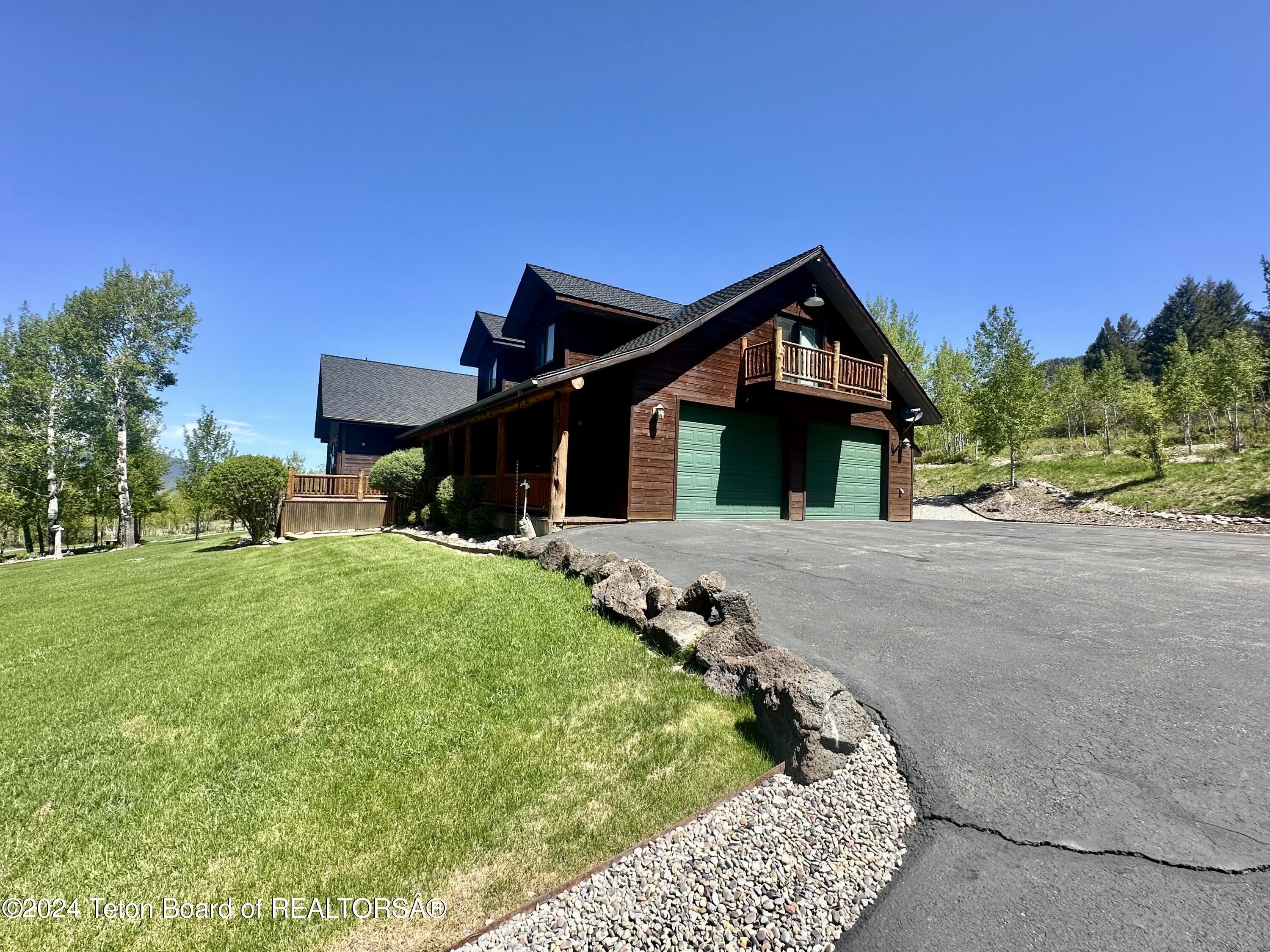 501 KEYSTONE Trail, Etna, Wyoming, 83118, United States, 5 Bedrooms Bedrooms, ,4 BathroomsBathrooms,Residential,For Sale,501 KEYSTONE Trail,1517312