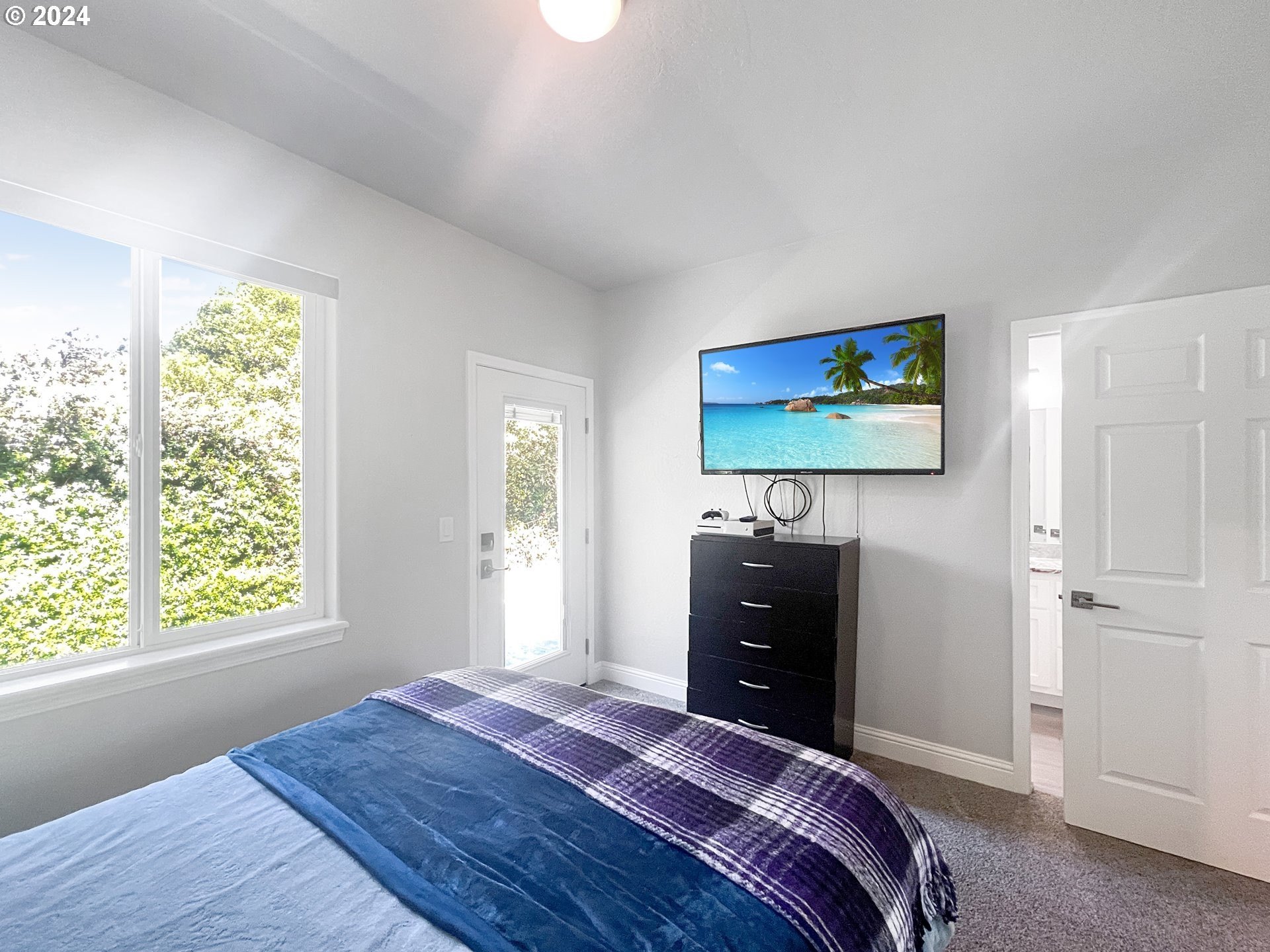 Brookings, Oregon, 97415, United States, 3 Bedrooms Bedrooms, ,3 BathroomsBathrooms,Residential,For Sale,1935245