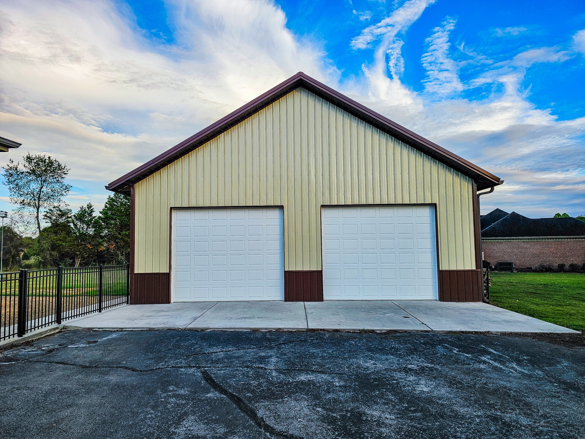 Tullahoma, Tennessee, 37388, United States, 3 Bedrooms Bedrooms, ,4 BathroomsBathrooms,Residential,For Sale,1794204