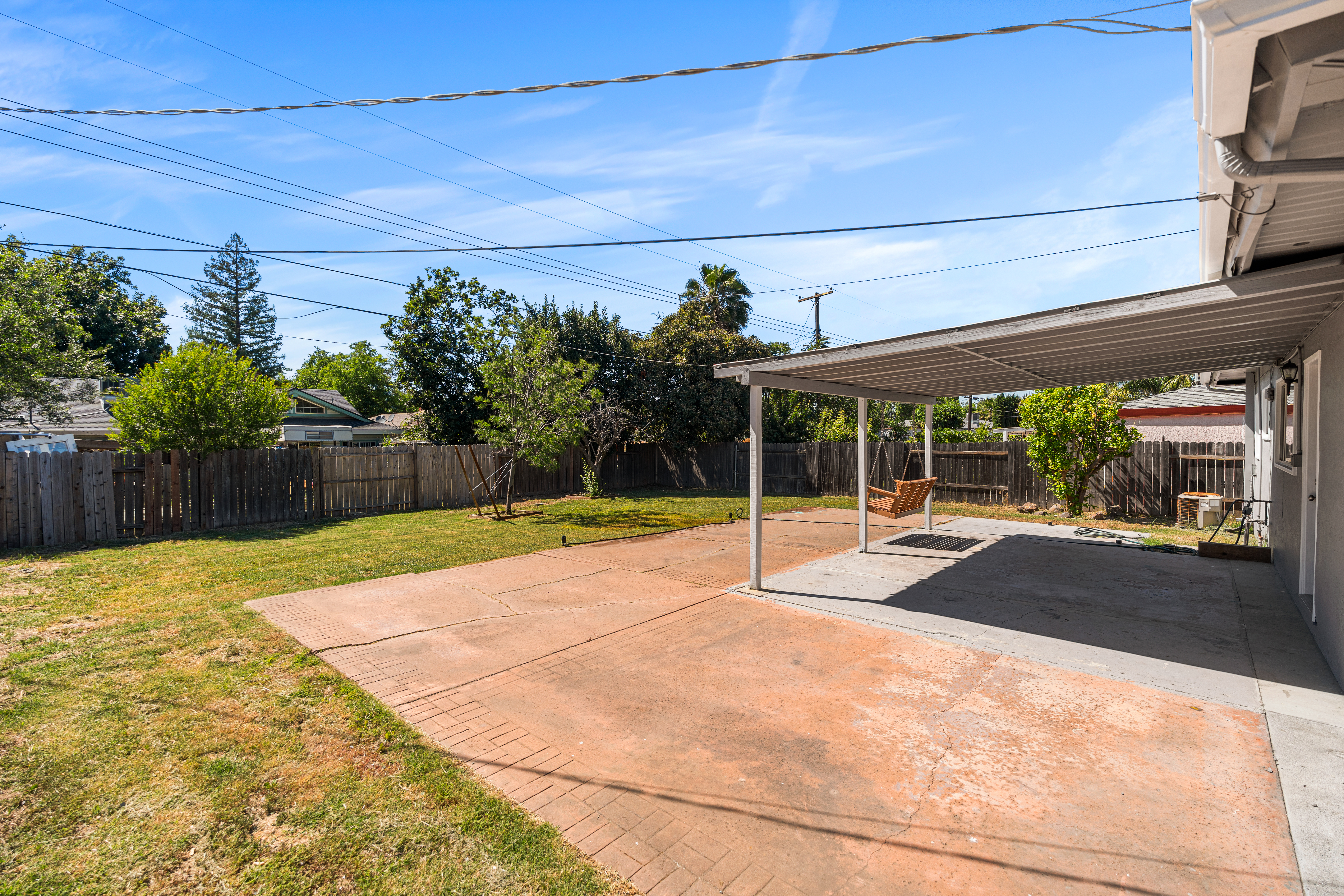  5625 Layton Drive, North Highlands, CA 95660 - 物件實景