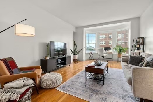 Boston, Massachusetts, 02215, United States, 1 Bedroom Bedrooms, ,1 BathroomBathrooms,Residential,For Sale,1795304