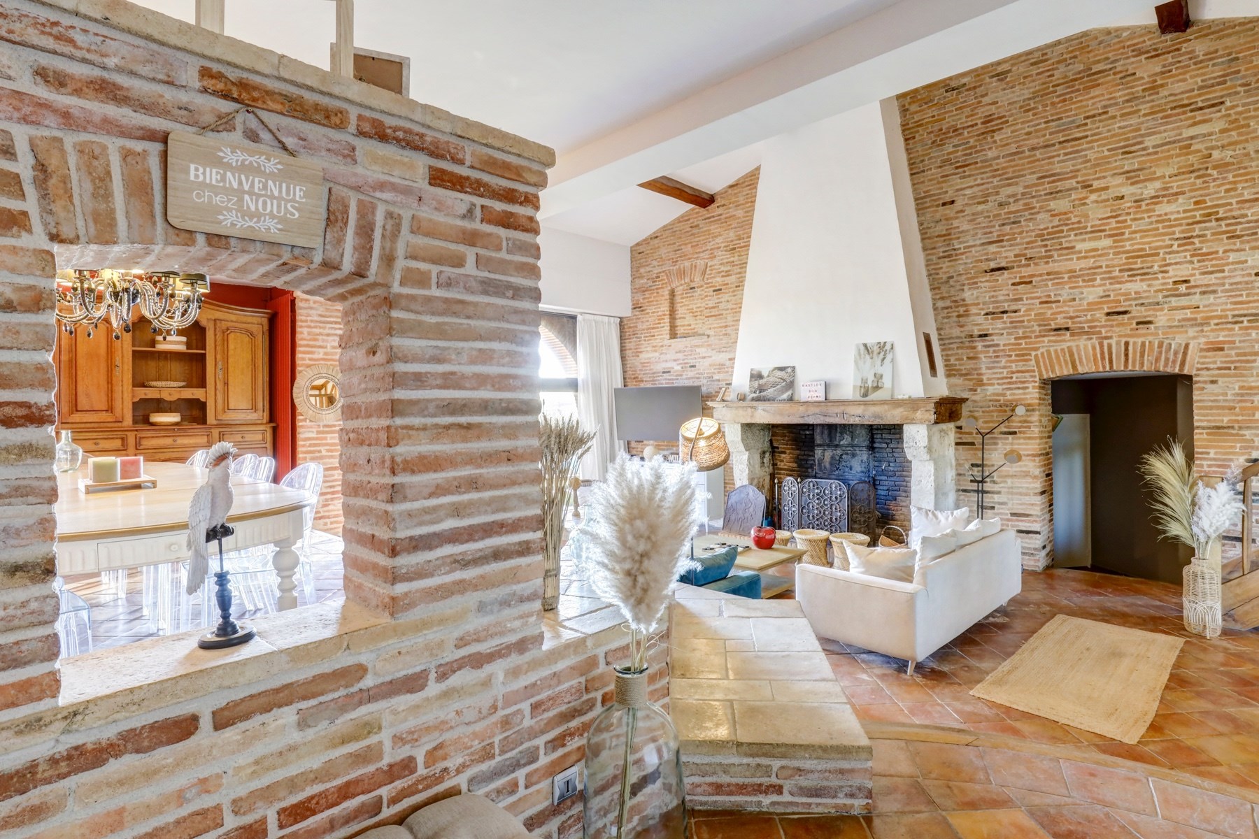  Exceptional renovation of this former farmhouse, with views of the Pyrenees - 物件實景