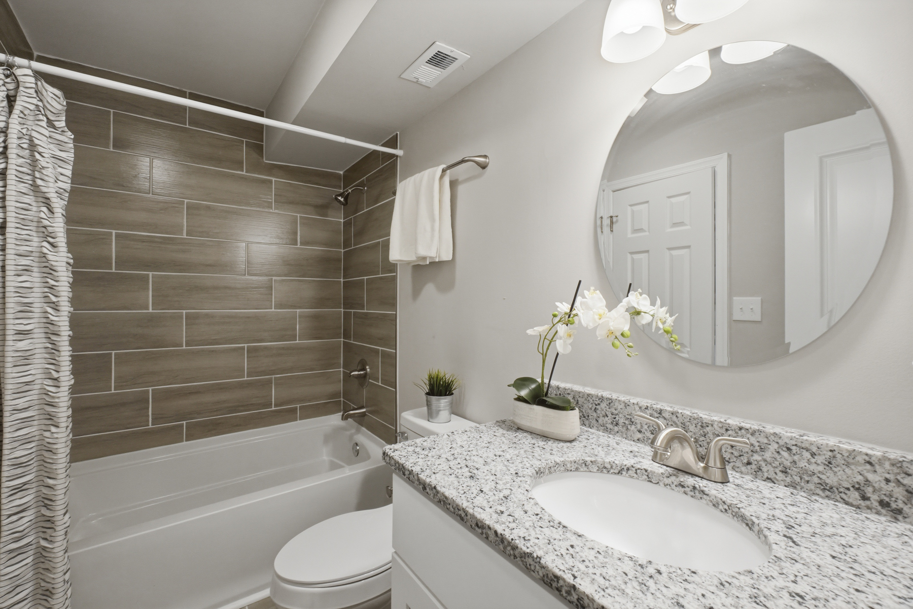  115 Windsor Pines Way, Newport News, VA 23608 - 物件實景