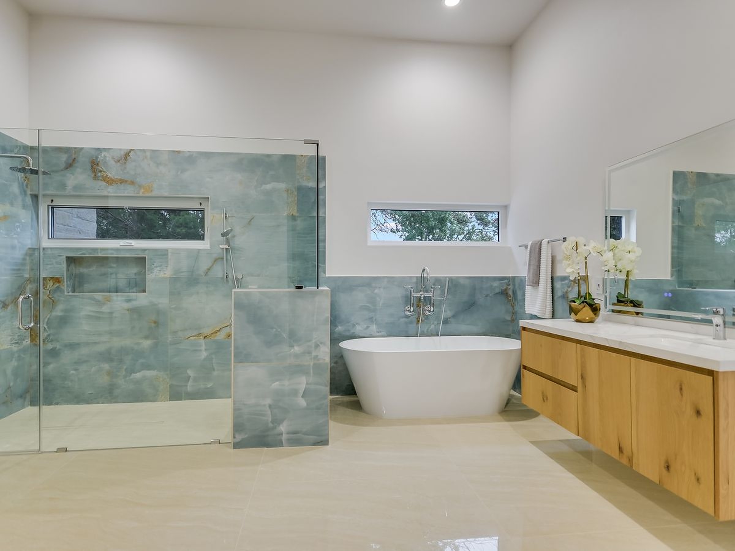  Modern Elegance in Davenport Ranch - 物件實景