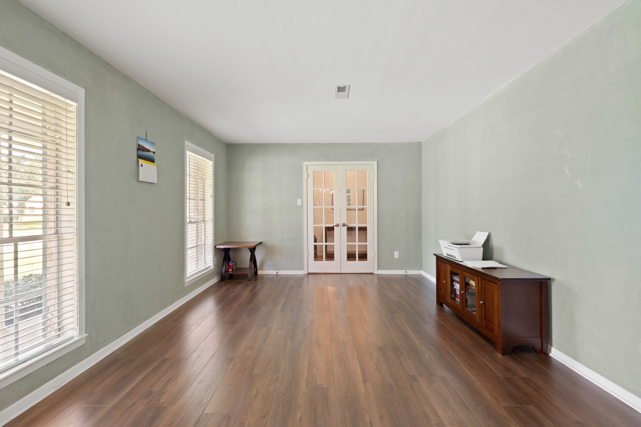 Houston, Texas, 77096, United States, 3 Bedrooms Bedrooms, ,2 BathroomsBathrooms,Residential,For Sale,1998285