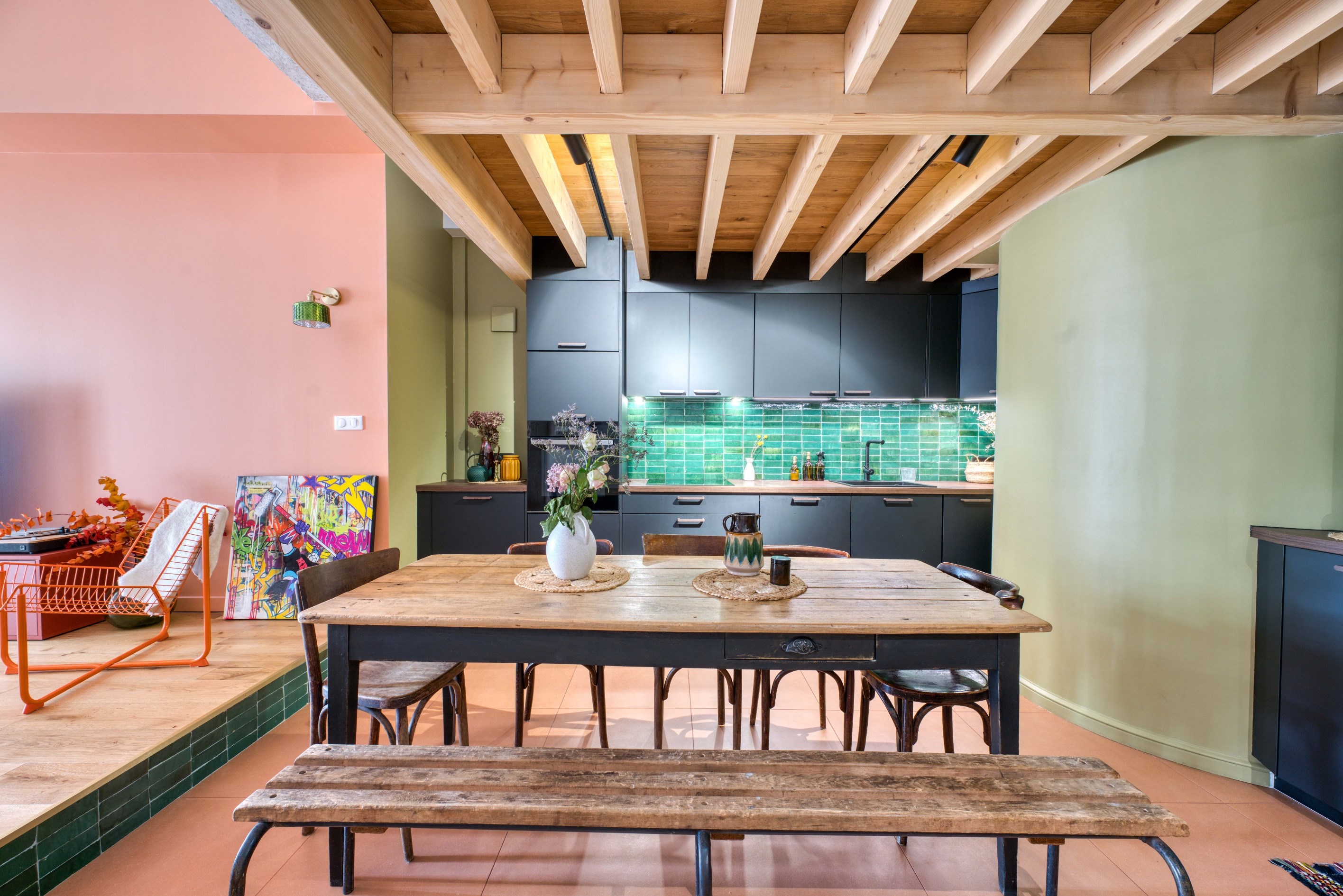  a truly distinctive apartment, where  every detail tells a story. - 物件實景