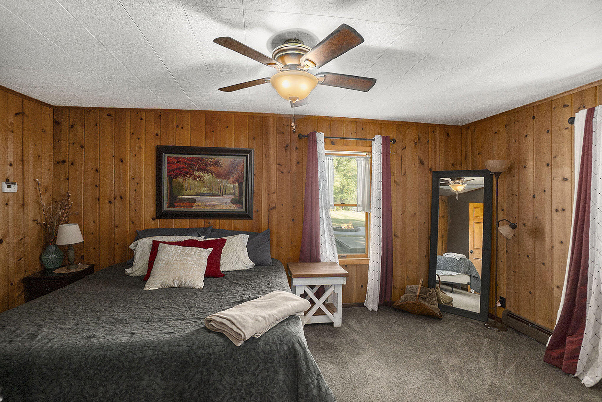 Newaygo, Michigan, 49337, United States, 5 Bedrooms Bedrooms, ,2 BathroomsBathrooms,Residential,For Sale,1982791