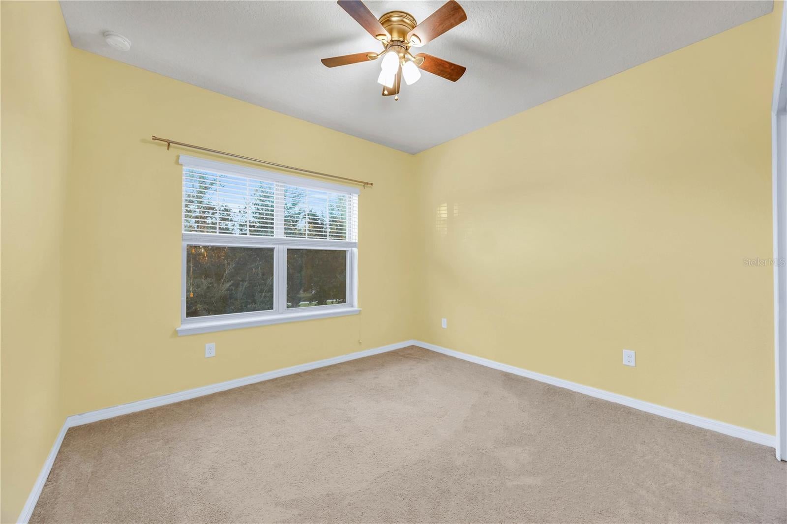 WINTER GARDEN, Florida, 34787, United States, 4 Bedrooms Bedrooms, ,3 BathroomsBathrooms,Residential,For Sale,1993845