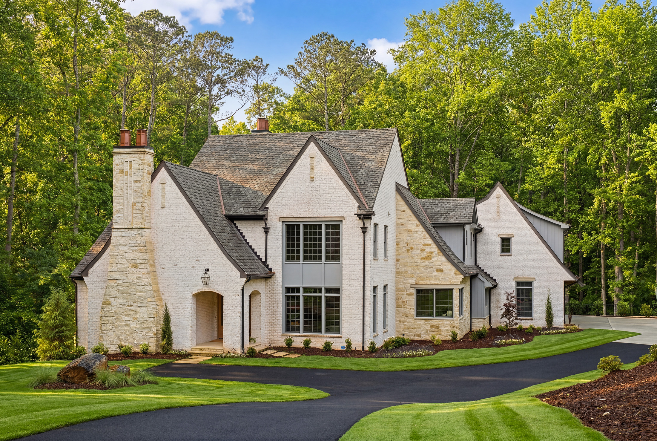  Timeless Craftsmanship in Gated Estate on Over Two Private Acres - 物件實景