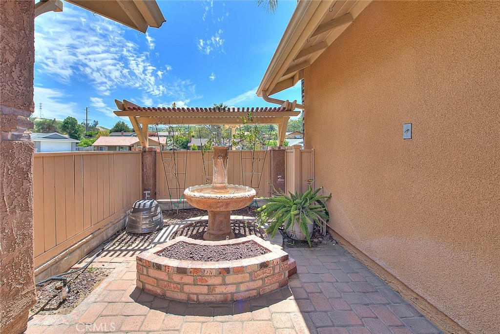 Loma Linda, California, 92354, United States, 4 Bedrooms Bedrooms, ,2 BathroomsBathrooms,Residential,For Sale,2007501