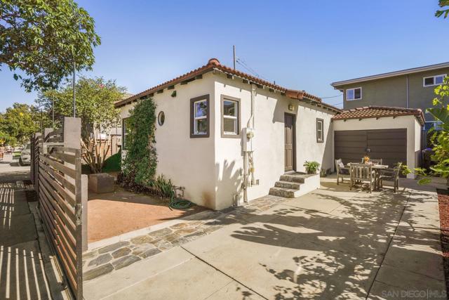 San Diego, California, 92116, United States, 2 Bedrooms Bedrooms, ,1 BathroomBathrooms,Residential,For Sale,1988896