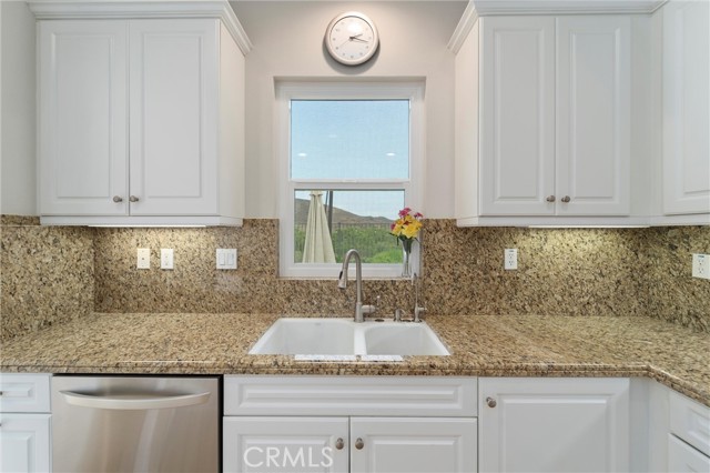 Corona, California, 92883, United States, 3 Bedrooms Bedrooms, ,3 BathroomsBathrooms,Residential,For Sale,1895189