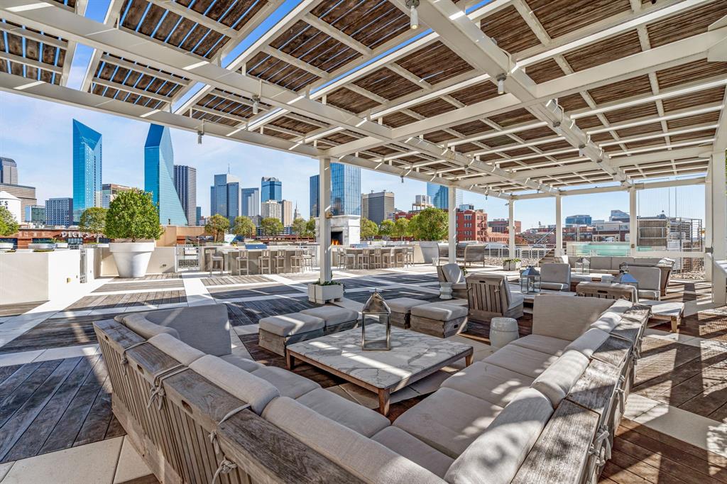Dallas, Texas, 75219, United States, 2 Bedrooms Bedrooms, ,3 BathroomsBathrooms,Residential,For Sale,1916965