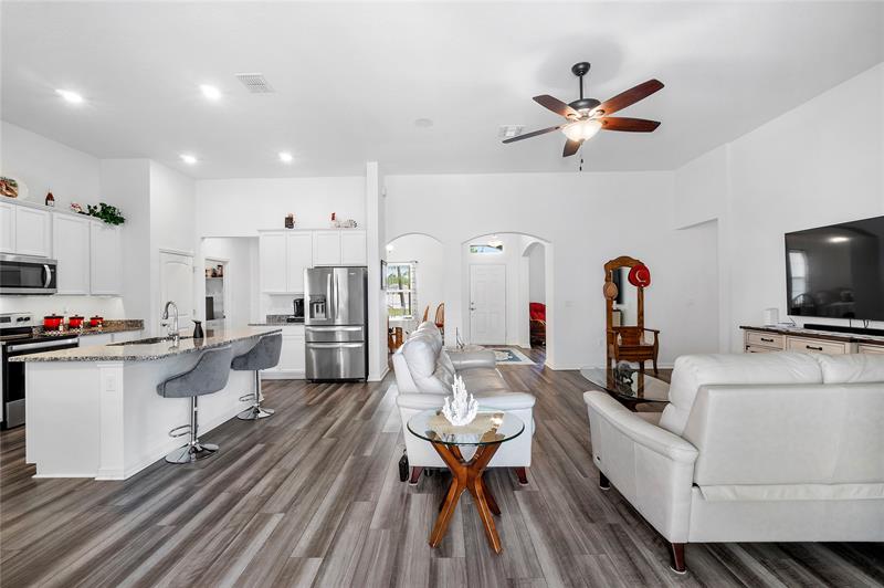Port St Lucie, Florida, 34953, United States, 4 Bedrooms Bedrooms, ,3 BathroomsBathrooms,Residential,For Sale,1905925