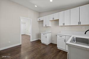 Lancaster, California, 93534, United States, 4 Bedrooms Bedrooms, ,2 BathroomsBathrooms,Residential,For Sale,1941611
