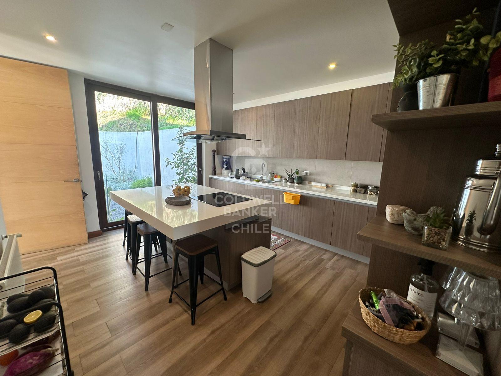 Colina, Chile, 3 Bedrooms Bedrooms, ,3 BathroomsBathrooms,Residential,For Sale,1902033