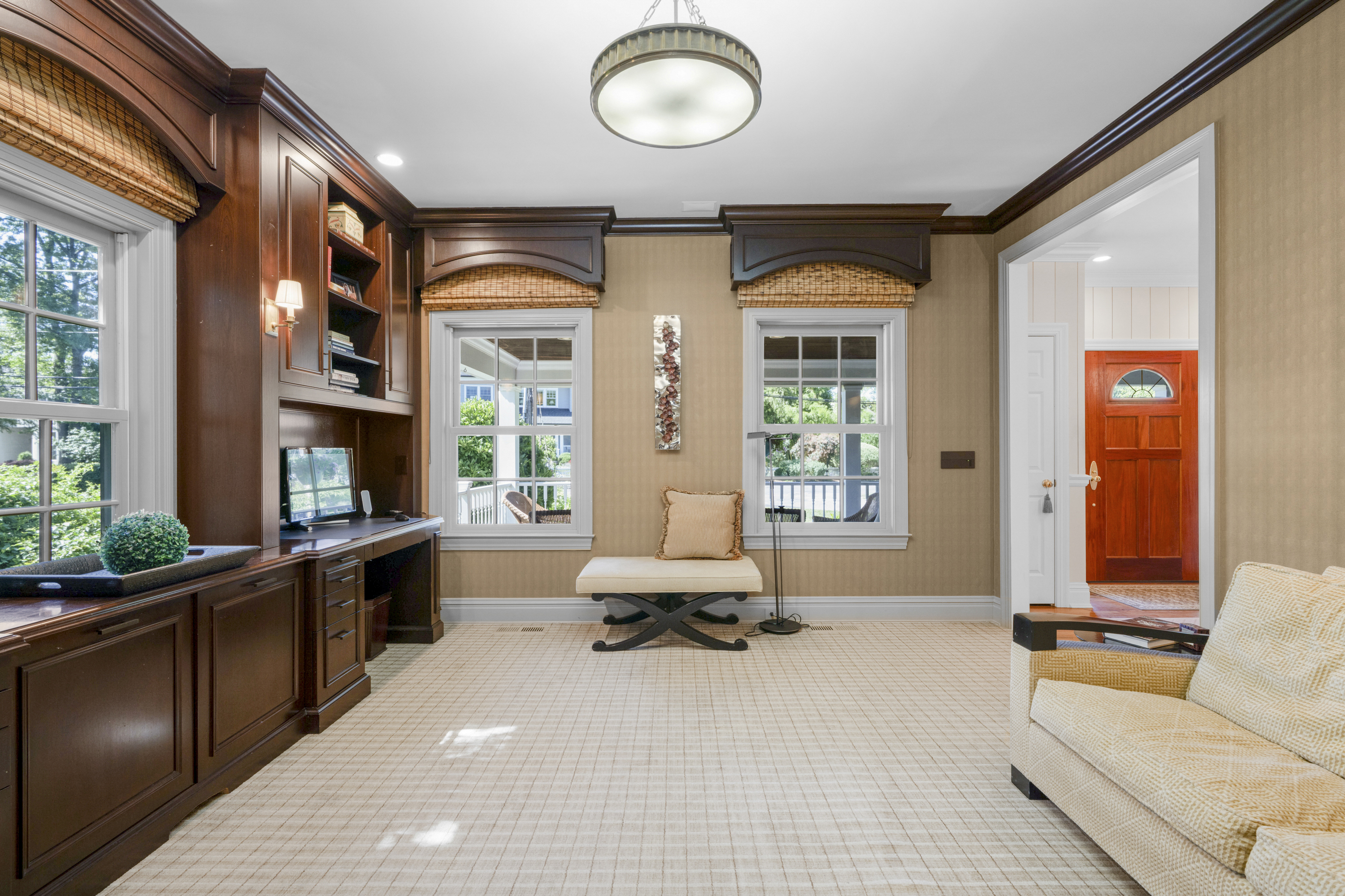  Elegant Larchmont Colonial - 物件實景