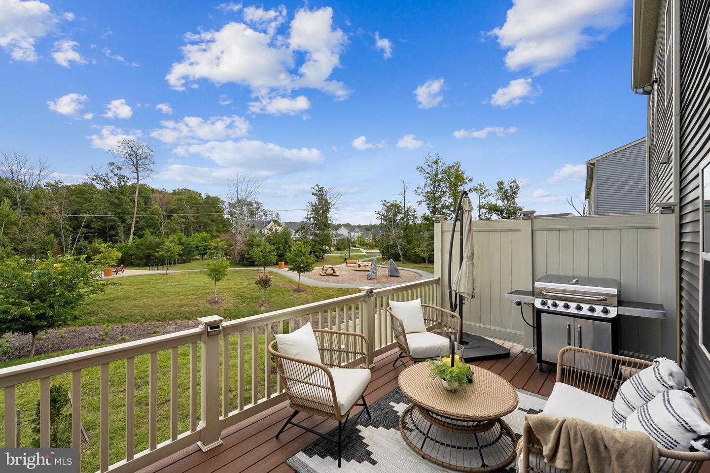 Accokeek, Maryland, 20607, United States, 3 Bedrooms Bedrooms, ,4 BathroomsBathrooms,Residential,For Sale,1954957