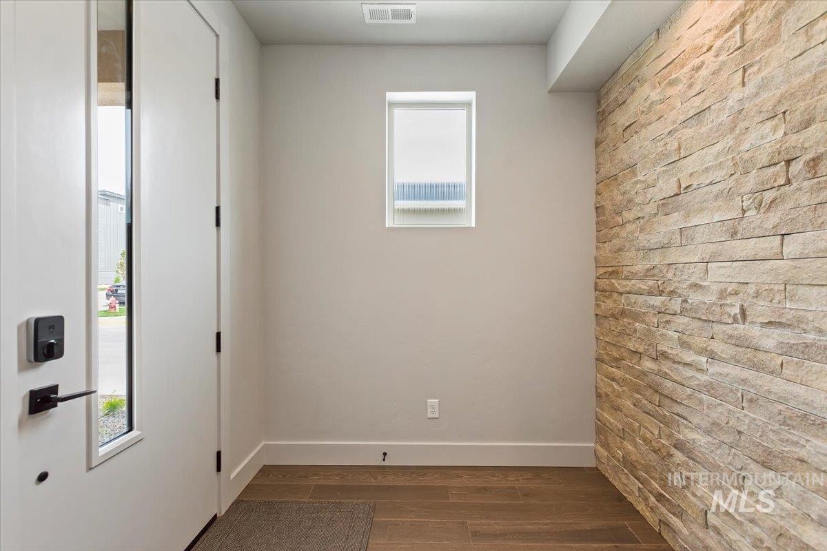 3000 Trailwood Way, Boise, Idaho, 83716, United States, 3 Bedrooms Bedrooms, ,3 BathroomsBathrooms,Residential,For Sale,3000 Trailwood Way,1436837