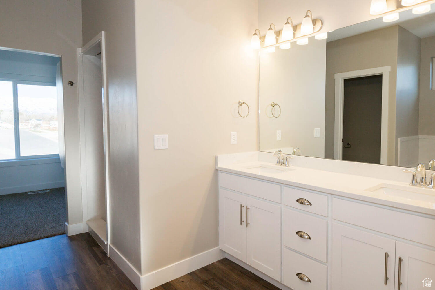 North Logan, Utah, 84321, United States, 3 Bedrooms Bedrooms, ,2 BathroomsBathrooms,Residential,For Sale,1976066