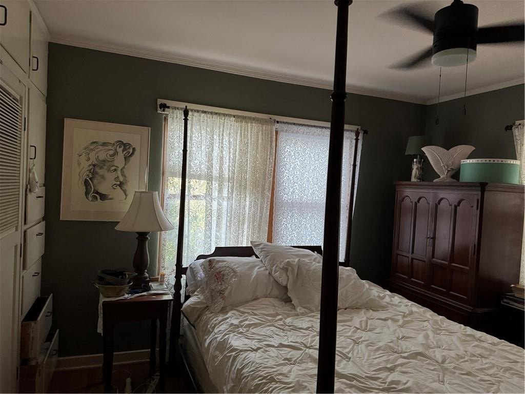 Fayetteville, Arkansas, 72701, United States, 2 Bedrooms Bedrooms, ,2 BathroomsBathrooms,Residential,For Sale,1980541