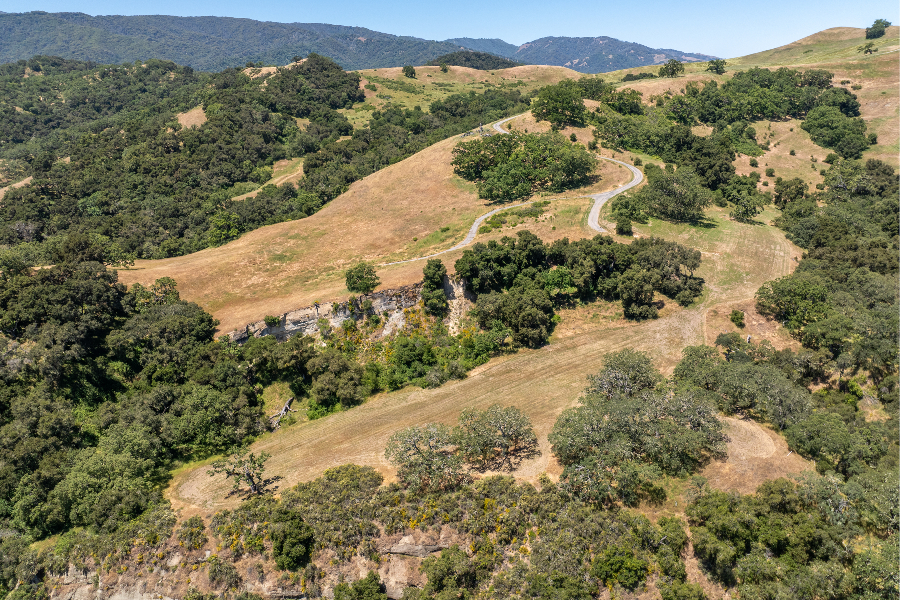  5 Black Mountain Trail, Carmel - 物件實景