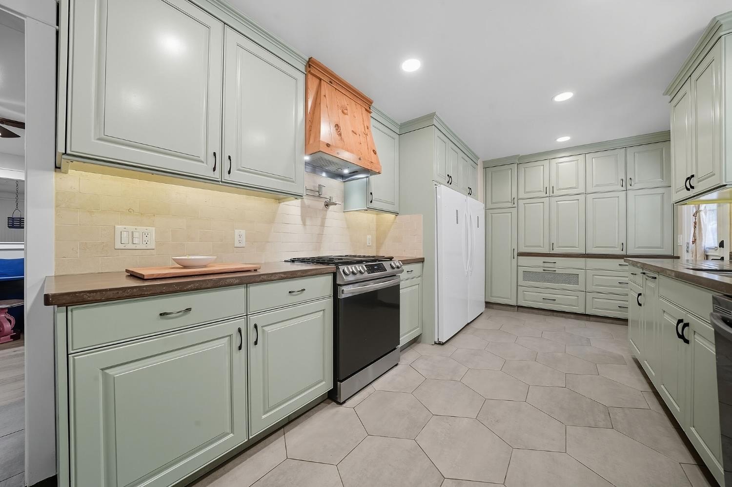 San Andreas, California, 95249, United States, 2 Bedrooms Bedrooms, ,2 BathroomsBathrooms,Residential,For Sale,1980033