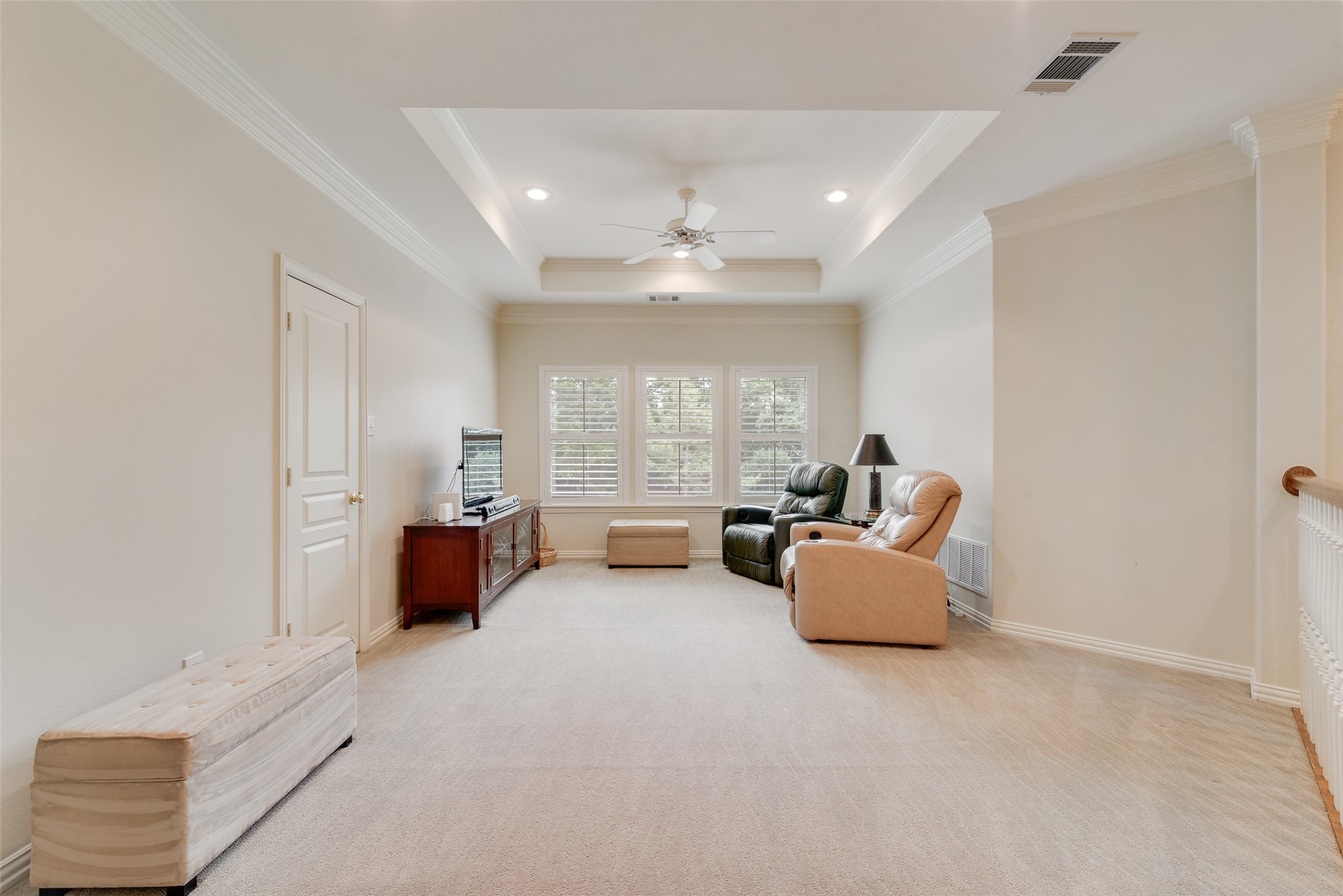 Heath, Texas, 75032, United States, 5 Bedrooms Bedrooms, ,4 BathroomsBathrooms,Residential,For Sale,1847303