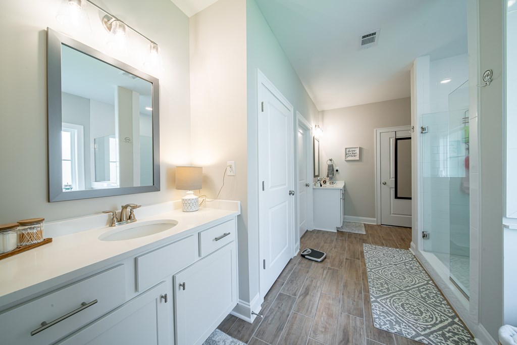 Fortson, Georgia, 31808, United States, 5 Bedrooms Bedrooms, ,4 BathroomsBathrooms,Residential,For Sale,1977025