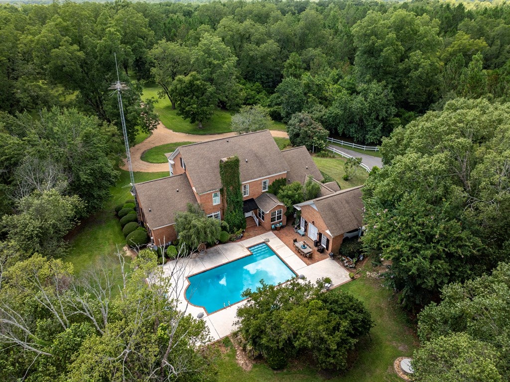 Leslie, Georgia, 31764, United States, 5 Bedrooms Bedrooms, ,4 BathroomsBathrooms,Residential,For Sale,1944897