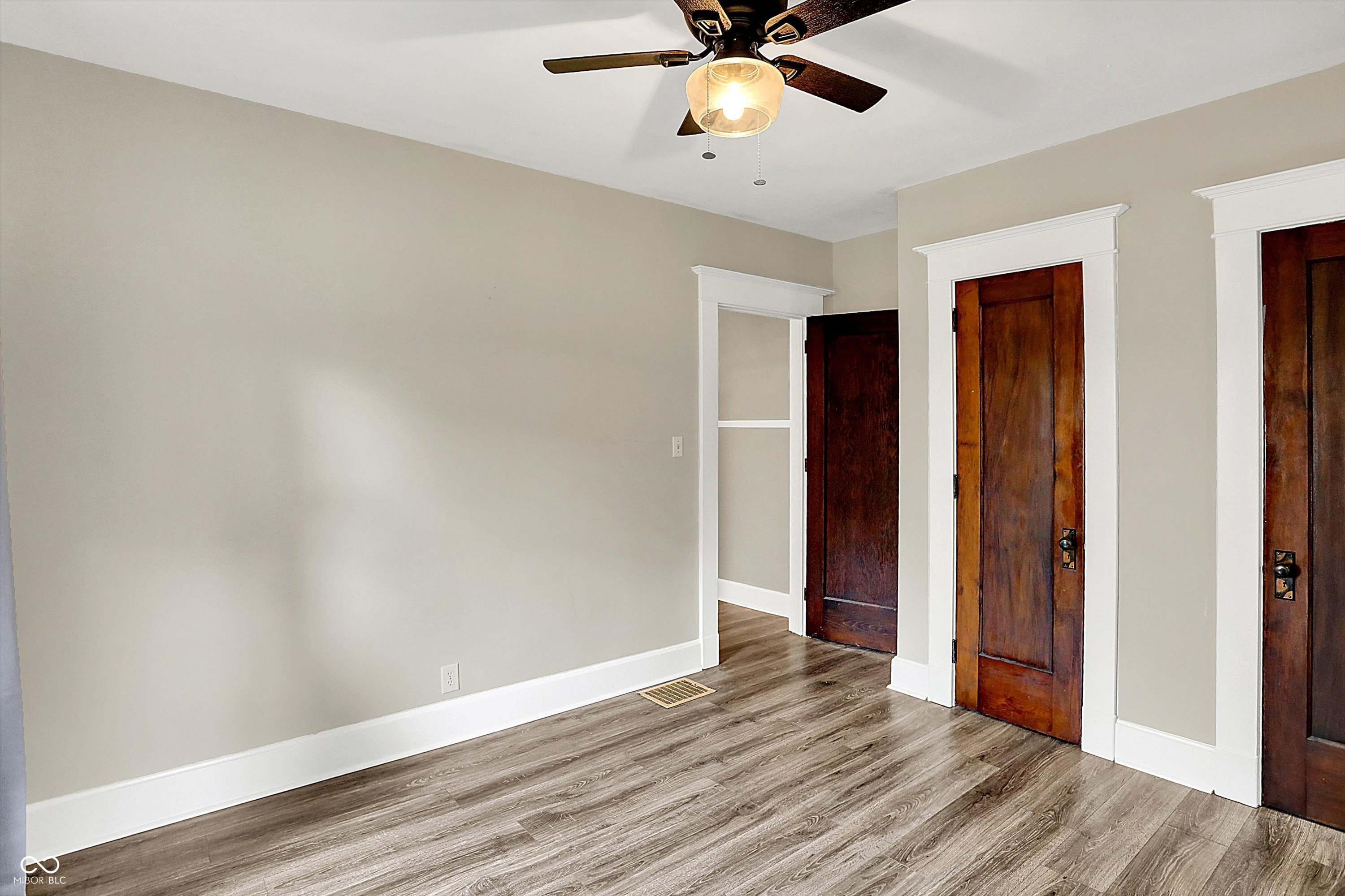 Indianapolis, Indiana, 46201, United States, ,Residential,For Sale,1893687