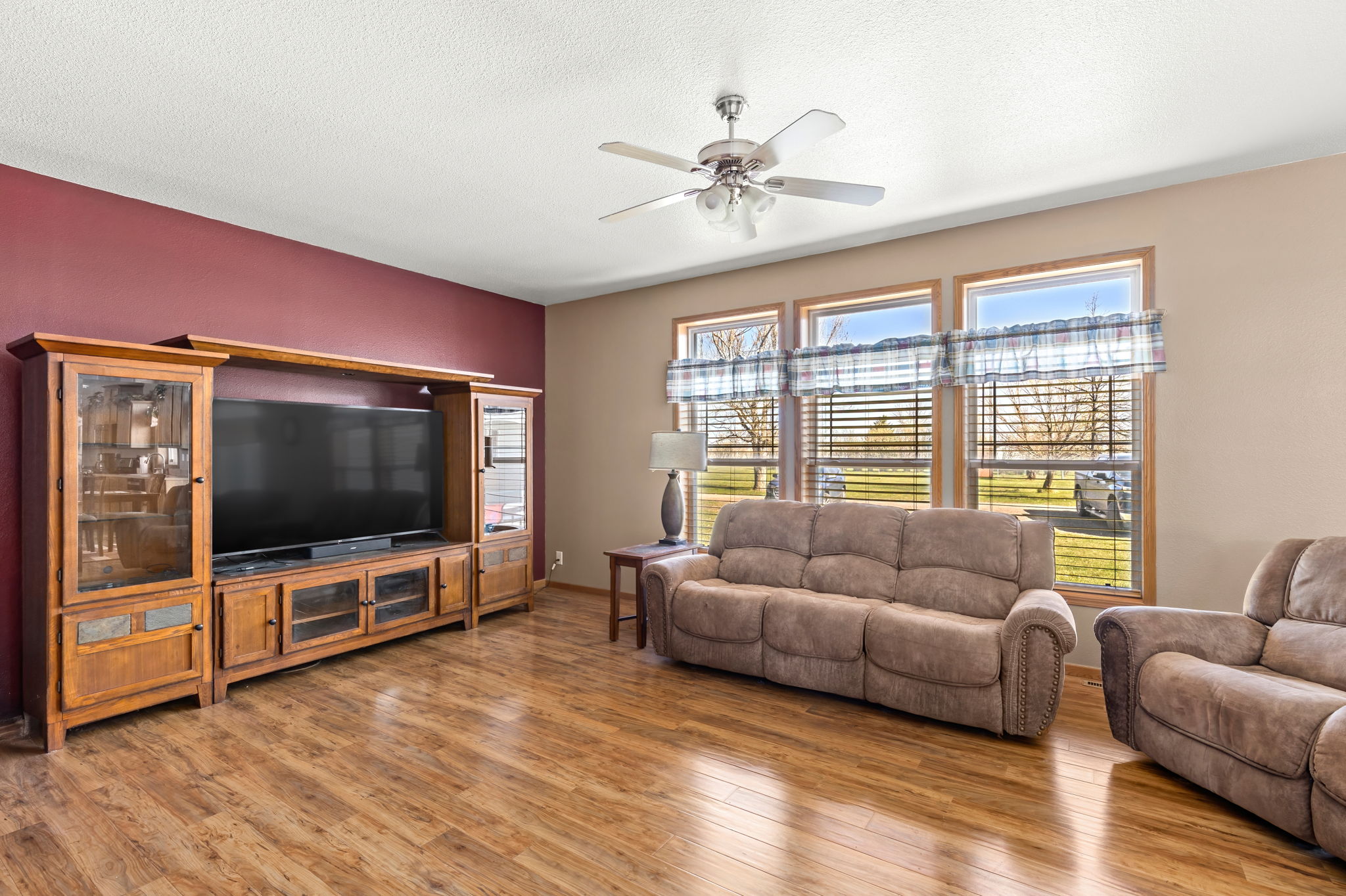 Ulm, Montana, 59485, United States, 4 Bedrooms Bedrooms, ,2 BathroomsBathrooms,Residential,For Sale,1794355