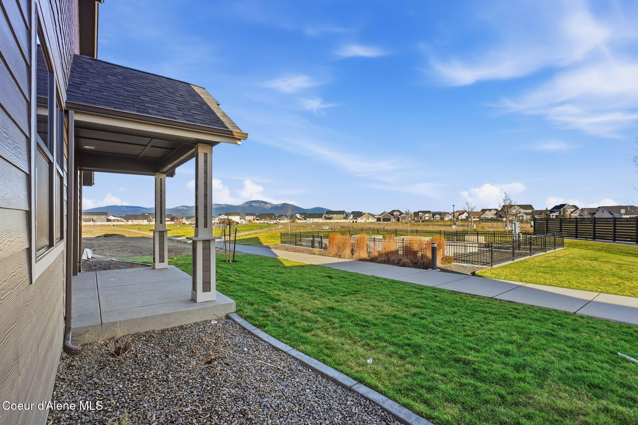 Coeur d'Alene, Idaho, 83815, United States, 3 Bedrooms Bedrooms, ,2 BathroomsBathrooms,Residential,For Sale,2005477