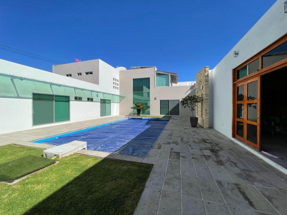 Avellanos, Corregidora, Querétaro, 76904, Mexico, 5 Bedrooms Bedrooms, ,5 BathroomsBathrooms,Residential,For Sale,Avellanos,1620324