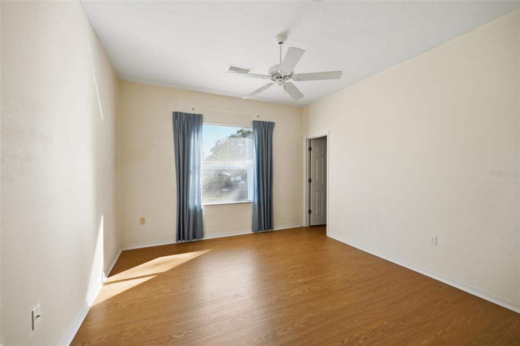 Sarasota, Florida, 34235, United States, 3 Bedrooms Bedrooms, ,2 BathroomsBathrooms,Residential,For Sale,1997253