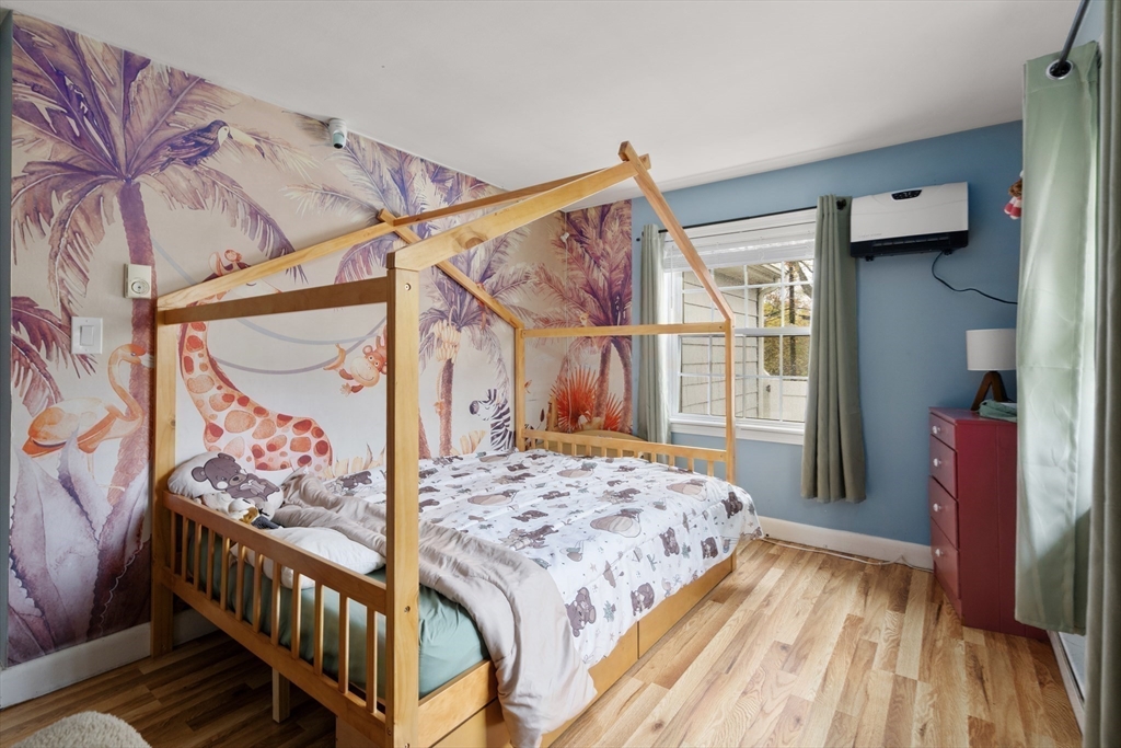 Marlborough, Massachusetts, 01752, United States, 3 Bedrooms Bedrooms, ,2 BathroomsBathrooms,Residential,For Sale,1968899