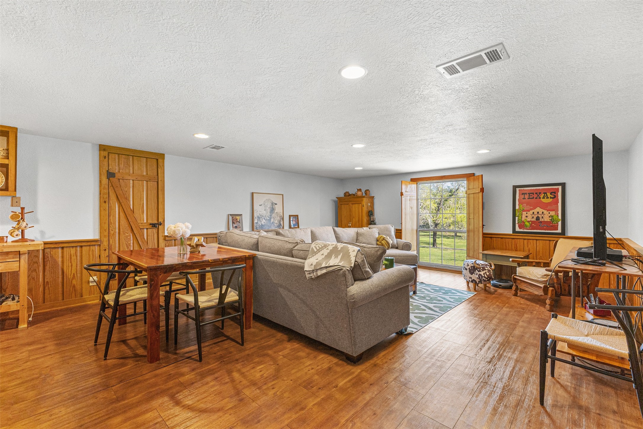  8787 Locke Road - 物件實景