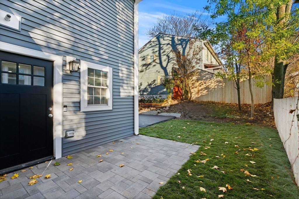 Boston, Massachusetts, 02125, United States, 2 Bedrooms Bedrooms, ,3 BathroomsBathrooms,Residential,For Sale,1995949